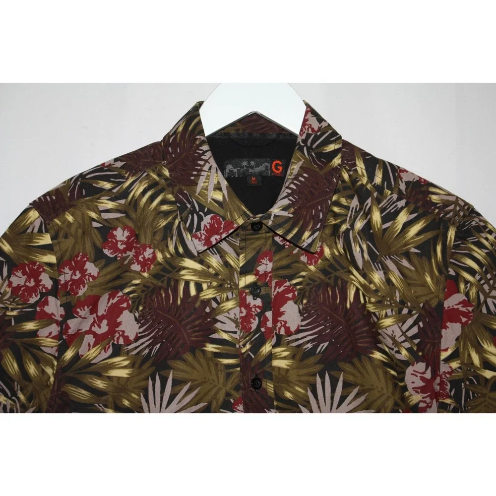 Guess Shorts Men's Medium Multicolor Button Up Tropical Aloha Beach Casual Top